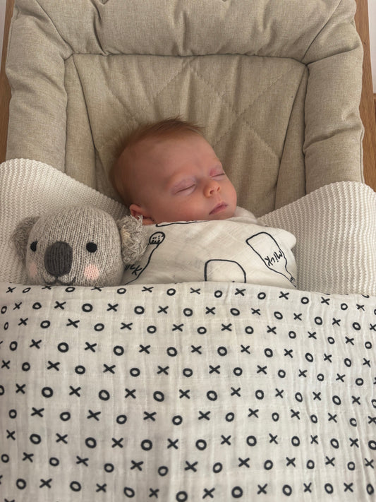 Cotton Muslin Swaddle - Hugs & Kisses